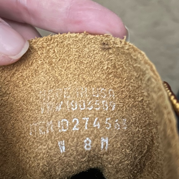 RARE LL. Bean boots Bison- Brick sole. 8” EUC. Rarely worn. Sz.W8 - Picture 8 of 8